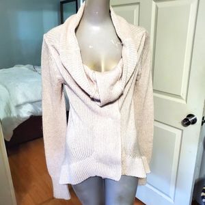 Moda international sweater with snap enclosure. Size small